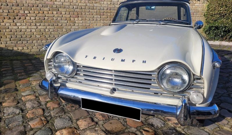
								Triumph TR4A 1965 full									