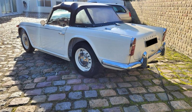 
								Triumph TR4A 1965 full									